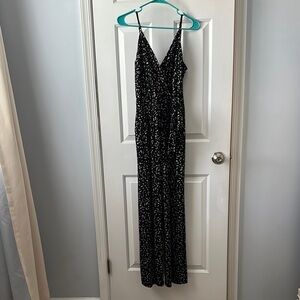 Elegant Black and White Women's jumper